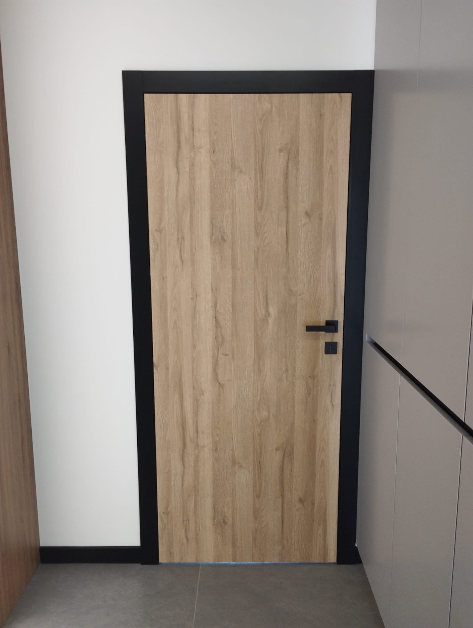 Drzwi - Drzwi dąbowe czarna ramka