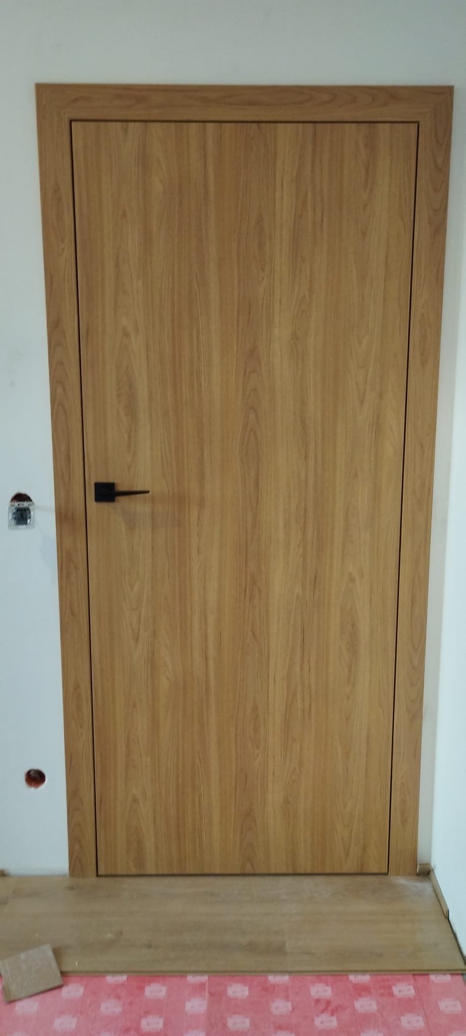 Drzwi - Drzwi drewniane ukryta opaska