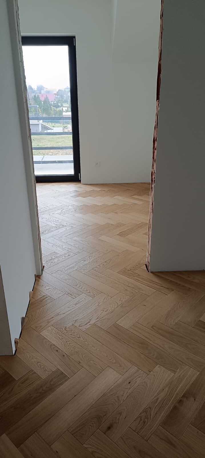 Podłogi - Podłoga jodełka dąb balkon