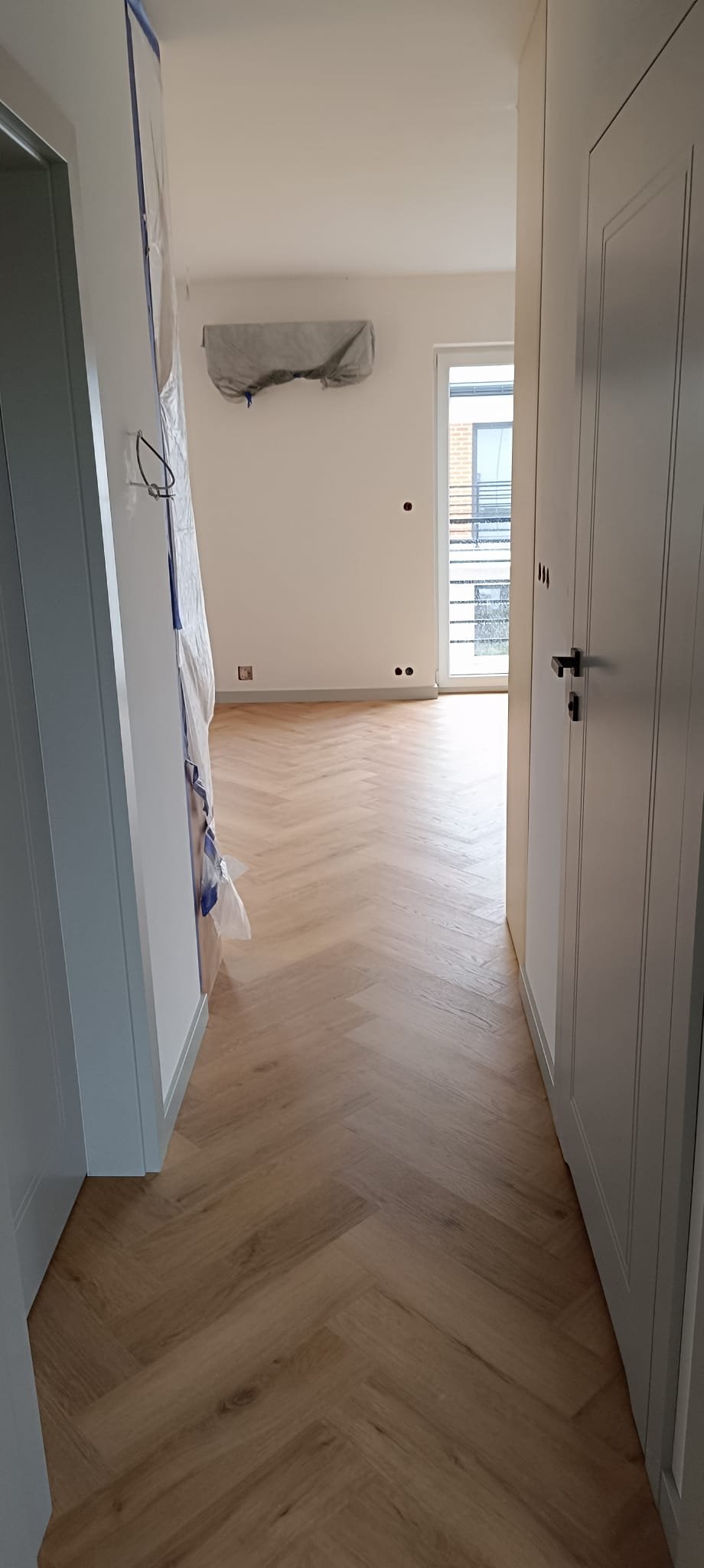 Podłogi - Podłoga jodełka korytarz balkon