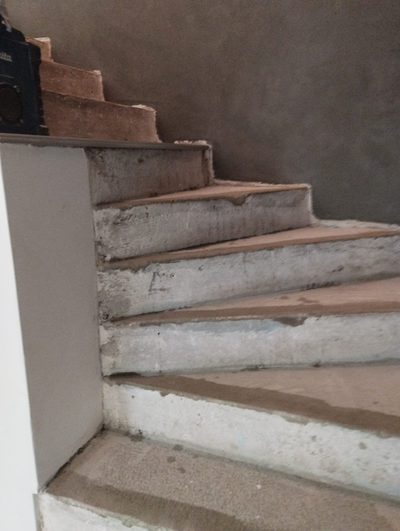 Schody - Schody betonowe przed okleina