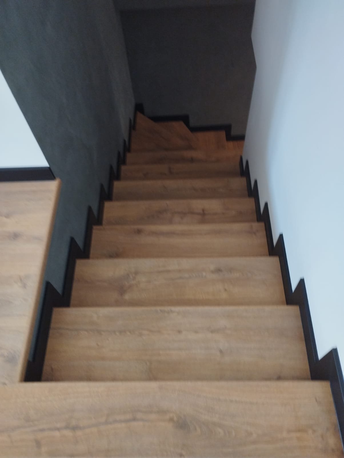 Schody - Schody dąb czarne listwy