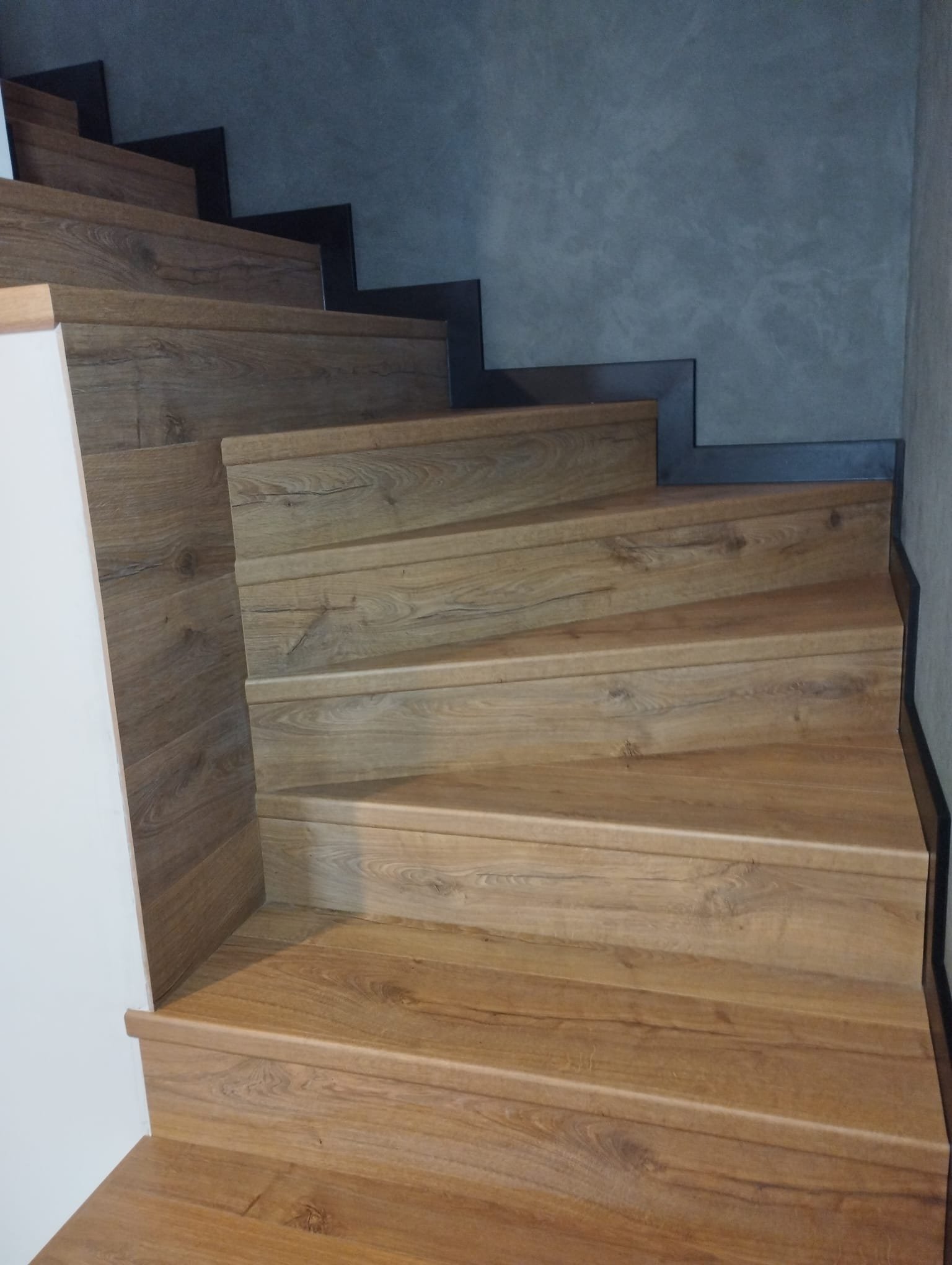 Schody - Schody dębowe skrętne